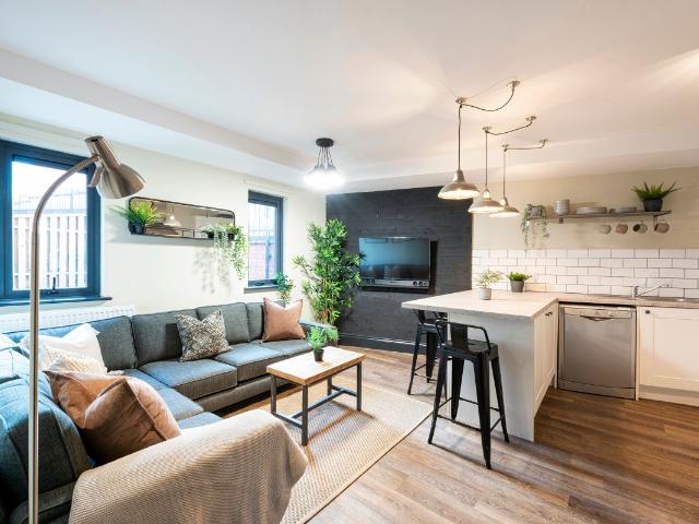 Apartment for rent in Bede Island, Old Wharf