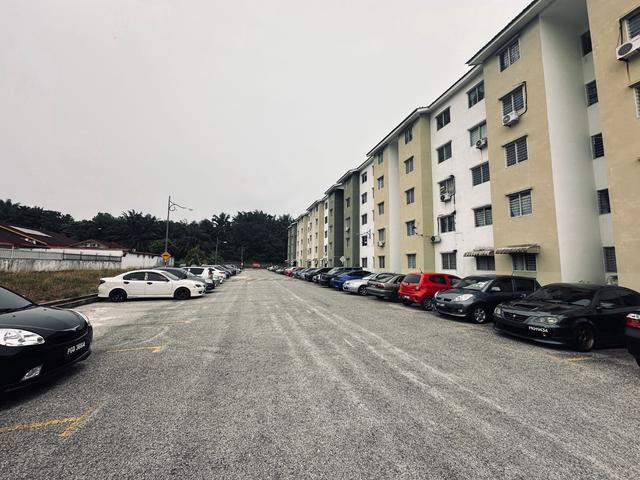Flat for sale in Wellesley, Penang