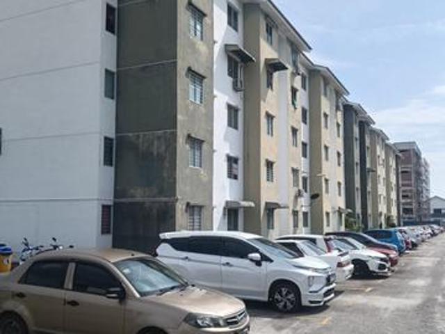 Flat for sale in Wellesley, Penang