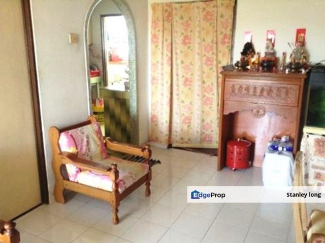 Flat for sale in Country Heights Damansara, Kuala Lumpur