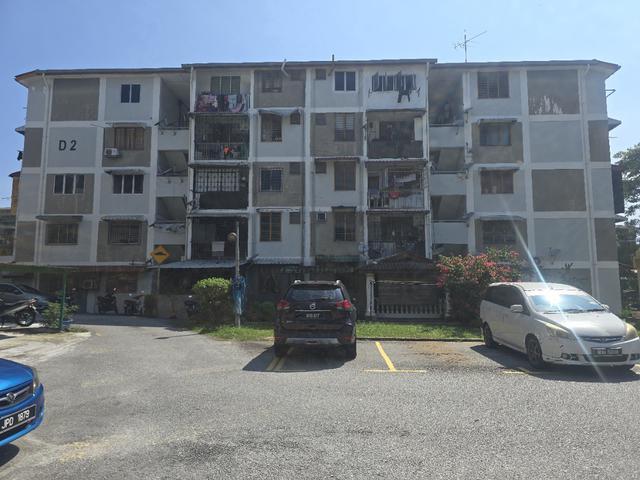 Flat for sale in Country Heights Damansara, Kuala Lumpur