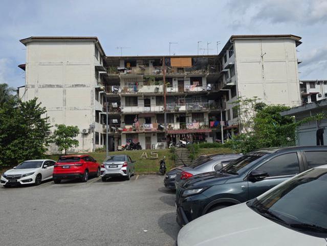 Flat for sale in Country Heights Damansara, Kuala Lumpur