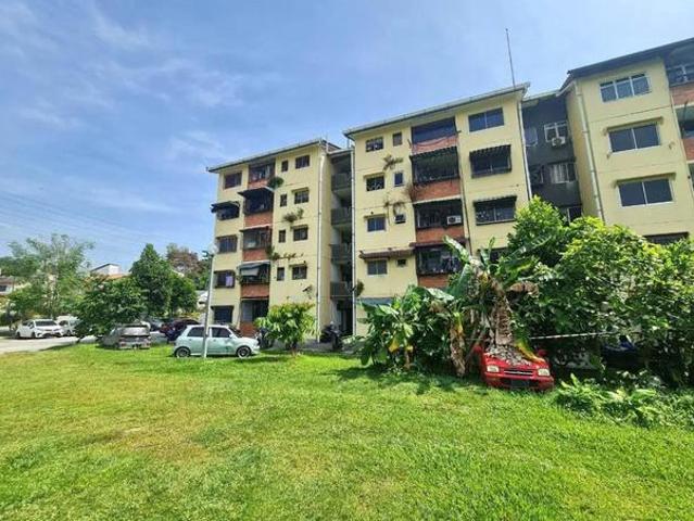Flat for sale in Kajang, Langat