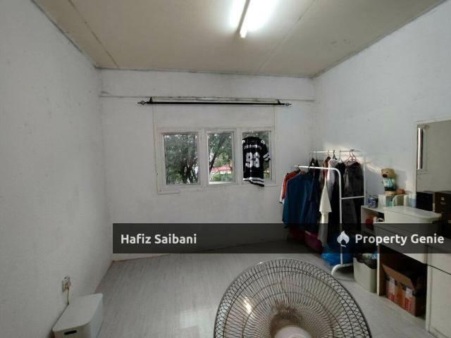 Flat for sale in Petaling, Alam Impian