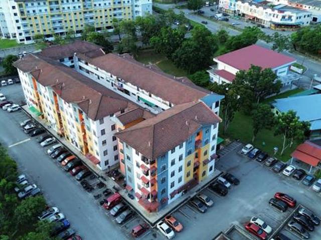 Flat for sale in Tanjong Sepat, Selangor