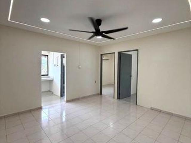 Flat for sale in Bukit Ledang, Johor