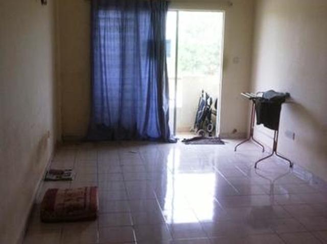Flat for sale in Petaling, Subang Jaya