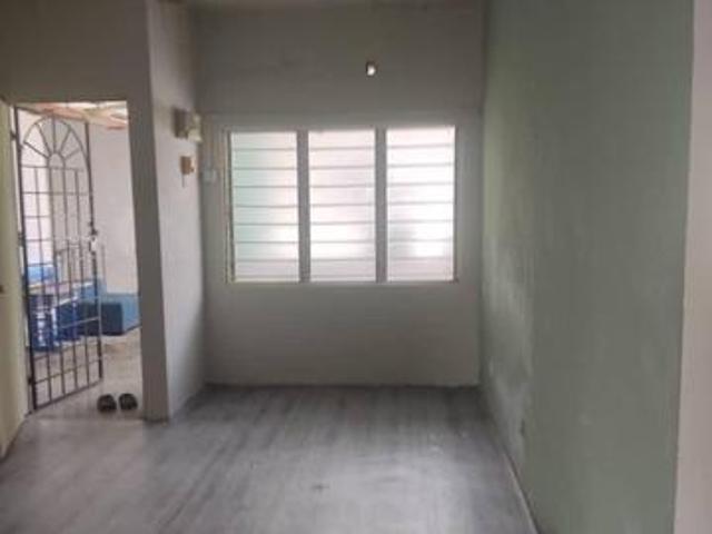 Flat for sale in Kajang, Langat