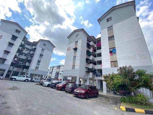 Flat for sale in Kajang, Langat
