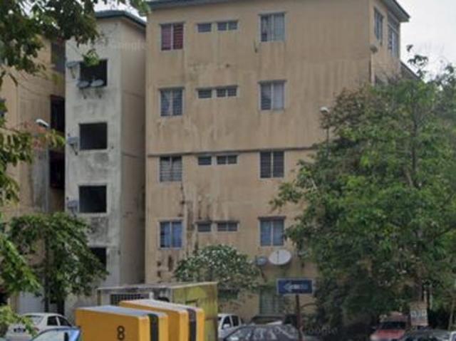 Flat for sale in Petaling, Damansara Damai