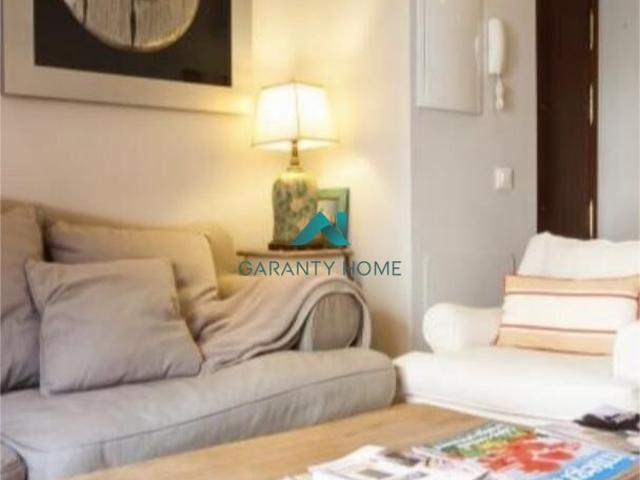 Apartamento en alquiler en Los Remedios, Sevilla
