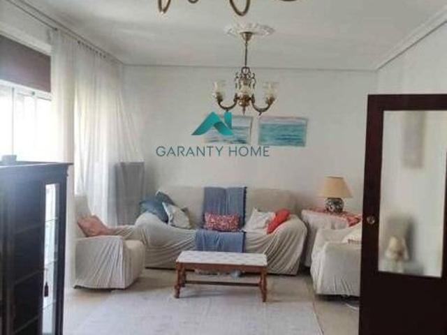 Apartamento en alquiler en Sevilla, Retiro Obrero