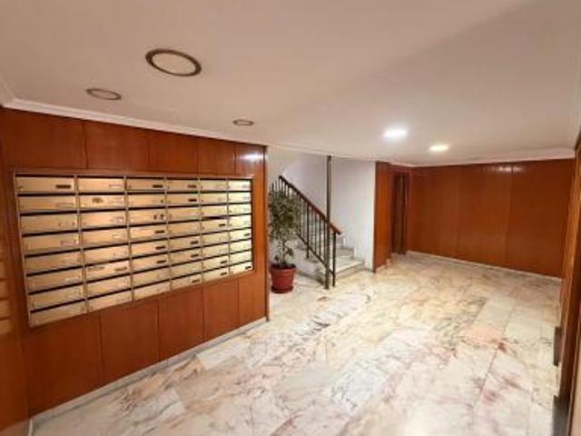 Apartamento en alquiler en Los Remedios, Sevilla