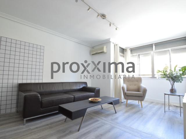 Apartamento en alquiler en Pino Montano, Sevilla