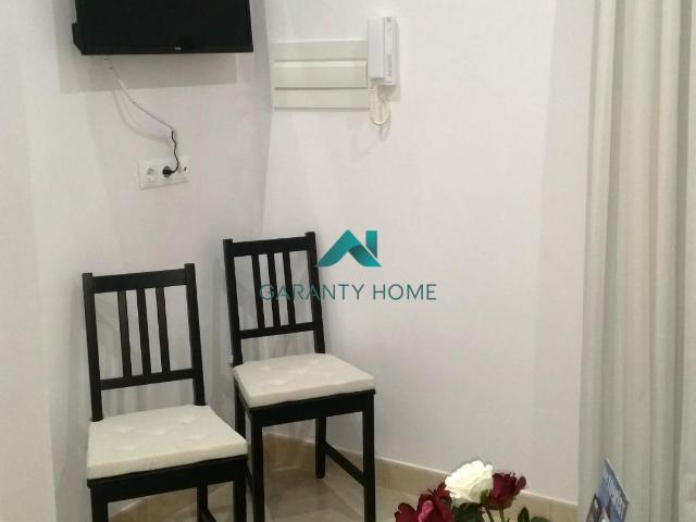 Apartamento en alquiler en Sevilla, El Arenal