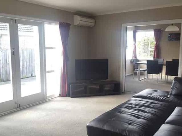 House for rent in Chaslands, Canterbury