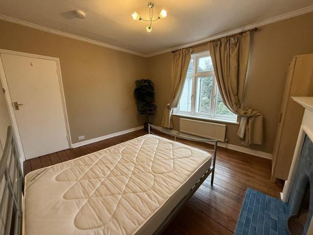 Room for rent in Dulwich Village, Greater London