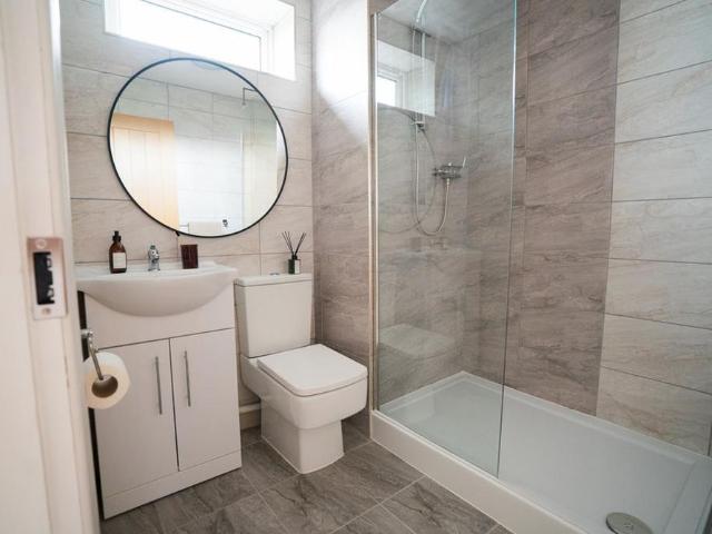 Room for rent in Hulme, Georgia