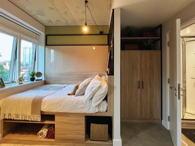 Room for rent in Elephant and Castle, Isle Of Man
