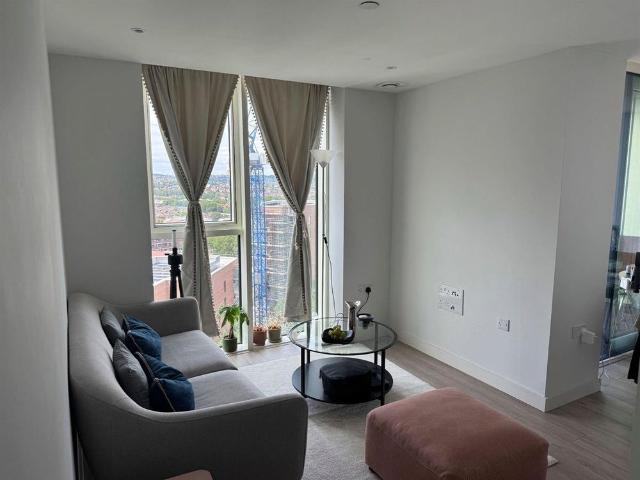 Apartment for rent in Woodberry Down, Stamford Hill
