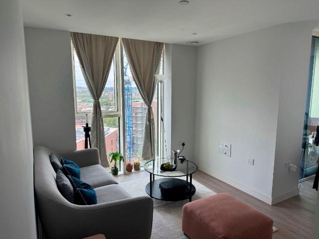 Apartment for rent in Woodberry Down, Stamford Hill