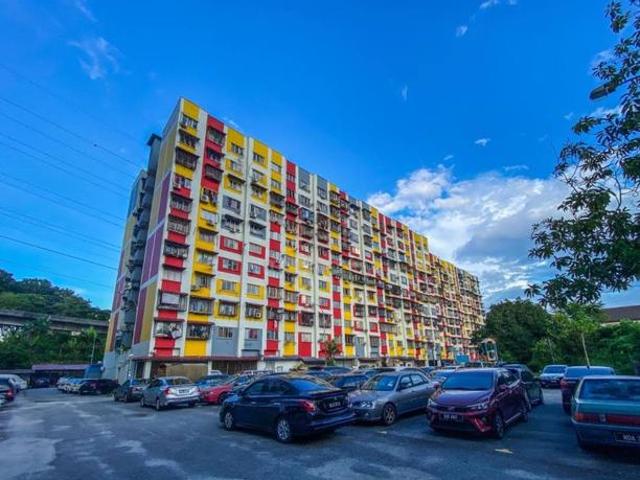 Apartment for sale in Petaling, Damansara Damai