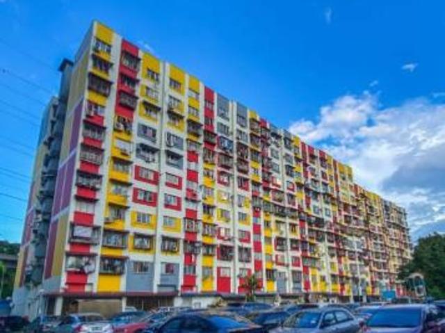 Apartment for sale in Petaling, Damansara Damai