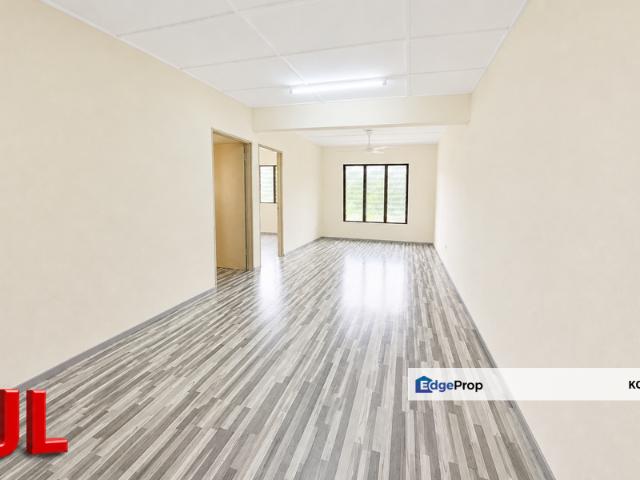 Flat for sale in Petaling, Damansara Damai