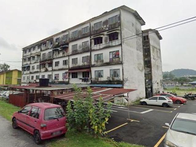 Flat for sale in Kajang, Langat