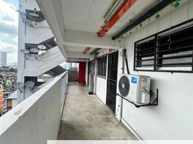 Flat for sale in Bandar Tun Razak, Kuala Lumpur