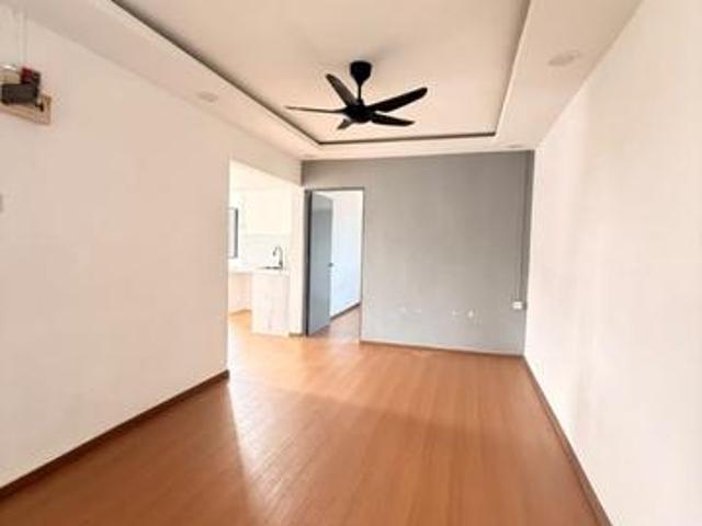 Flat for sale in Tampoi, Johor Bahru