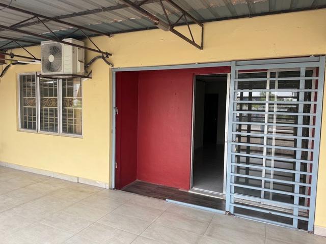 Flat for rent in Petaling, Alam Impian