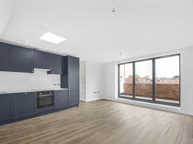 House for sale in Surrey, England