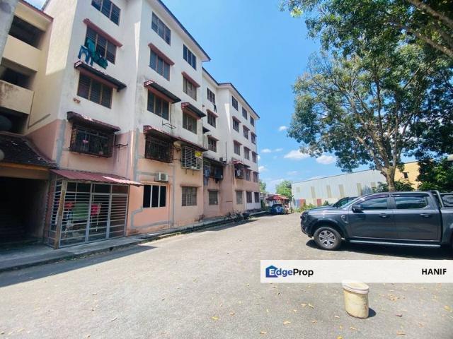 Flat for sale in Kajang, Langat