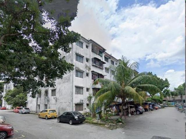 Flat for sale in Kajang, Langat
