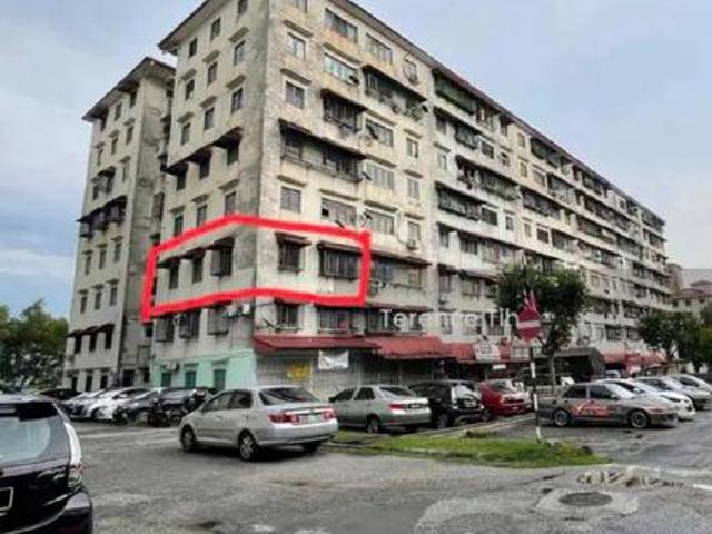 Flat for sale in Kajang, Langat