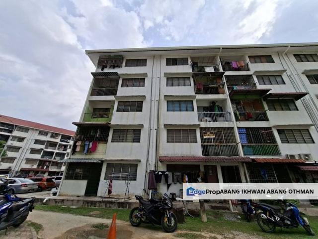 Flat for sale in Petaling, Alam Impian