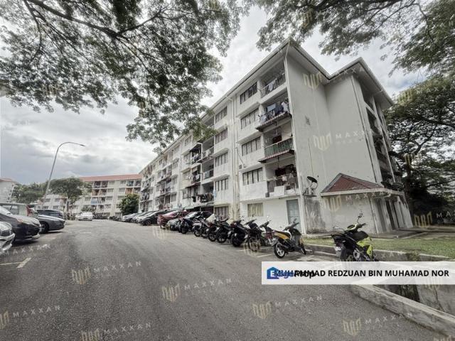 Flat for sale in Petaling, Alam Impian