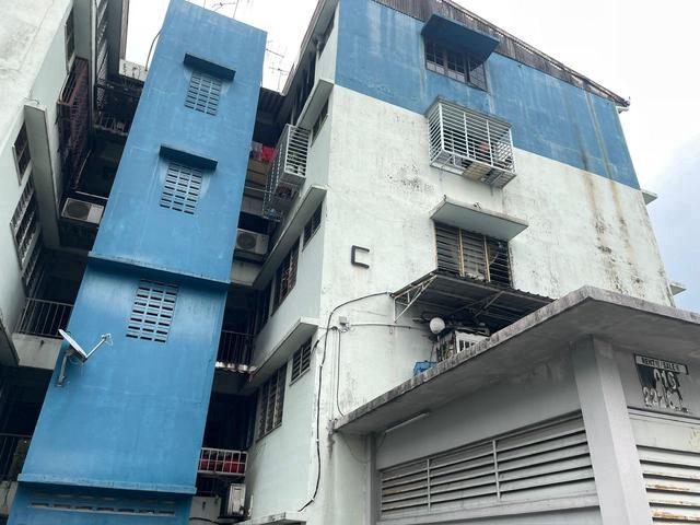 Flat for sale in Petaling, Alam Impian