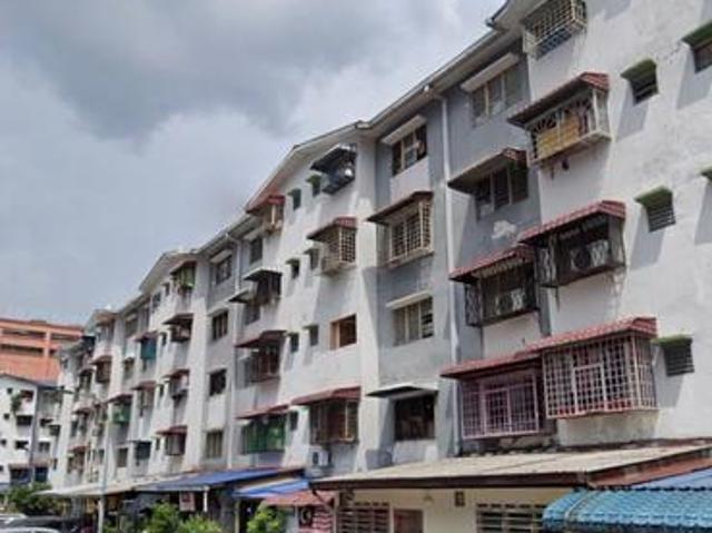 Flat for sale in Langat, Selangor