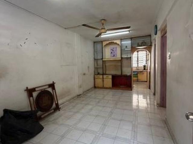 Flat for sale in Tebrau, Johor