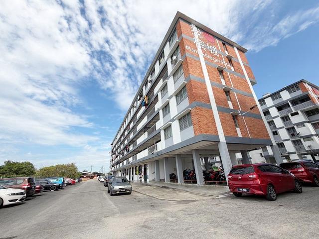 Flat for sale in Wellesley, Penang