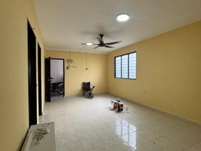 Flat for sale in Pasir Gudang, Johor