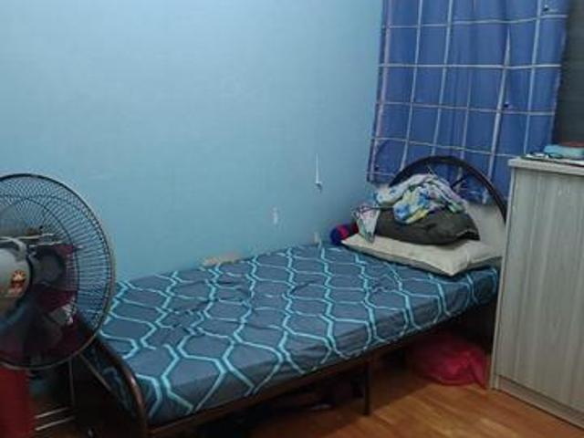 Flat for sale in Petaling Jaya, Petaling