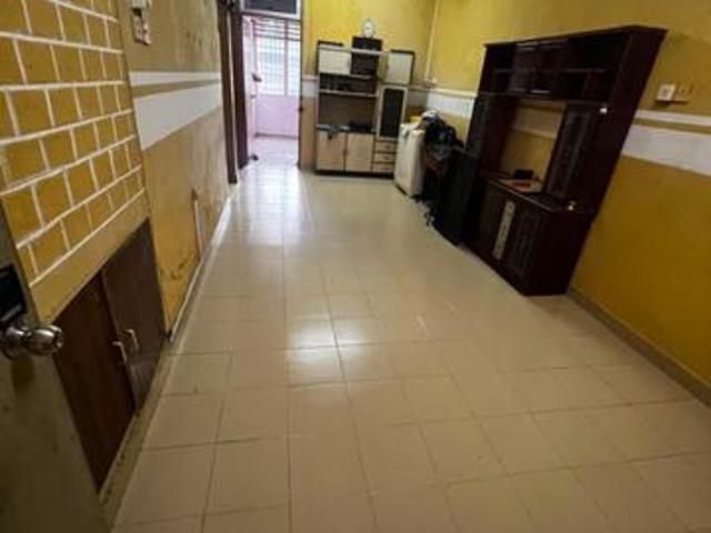 Flat for sale in Wellesley, Penang