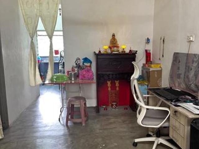 Flat for sale in Wellesley, Penang