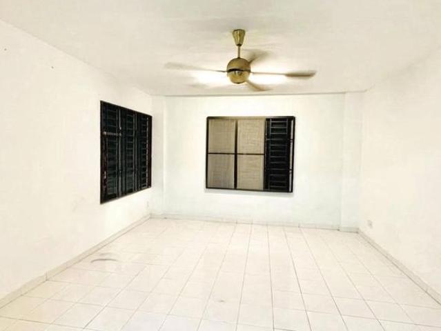 Flat for sale in Bukit Ledang, Johor