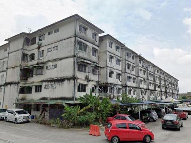 Apartment for sale in Kajang, Langat