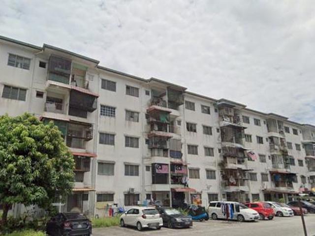 Apartment for sale in Kajang, Langat