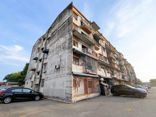 Flat for sale in Wellesley, Penang